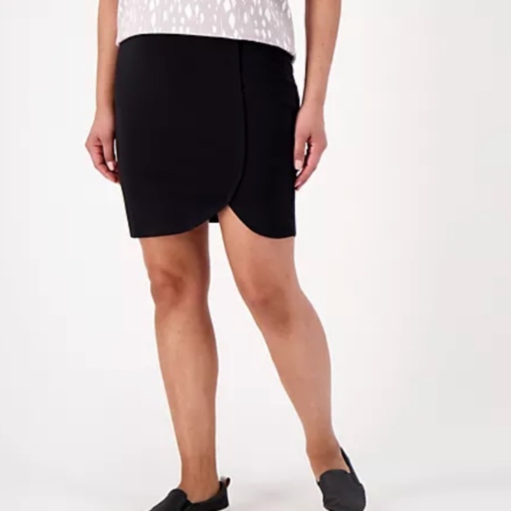 Belle By Kim Gravel TripleLuxe Black Tulip Hem Women's Skort Sz XXS